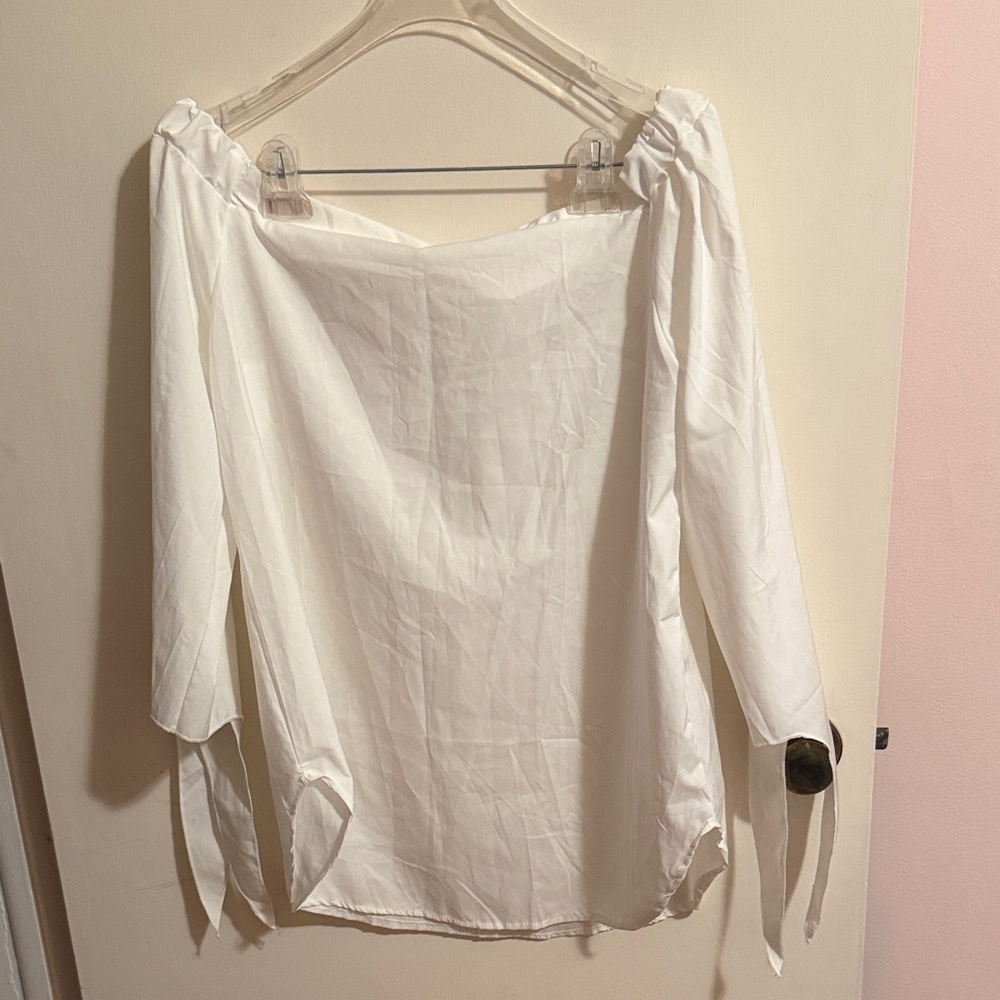 Elegant White Off-Shoulder Women's Top